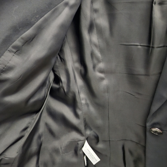 Ann Taylor Loft blazer - Picture 4 of 6